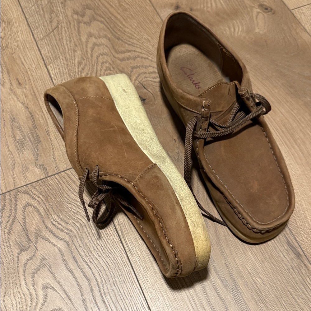 Clarks Men's Wallabee Tan Leather Loafers